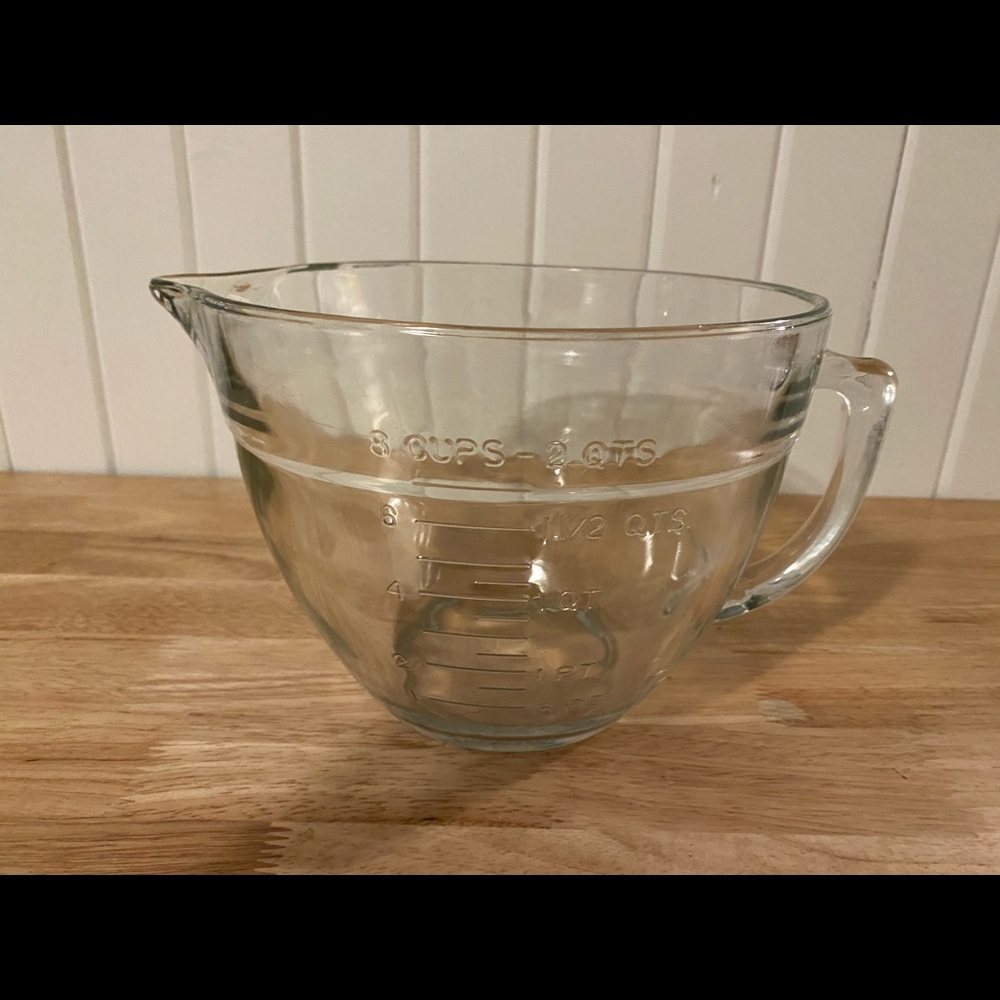 Anchor Hocking Large Measuring Cup, 8 Cup/ 2 Litres